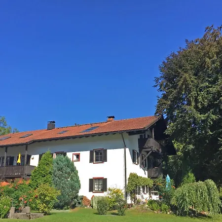 Haus Kampenwand 基姆高的阿绍